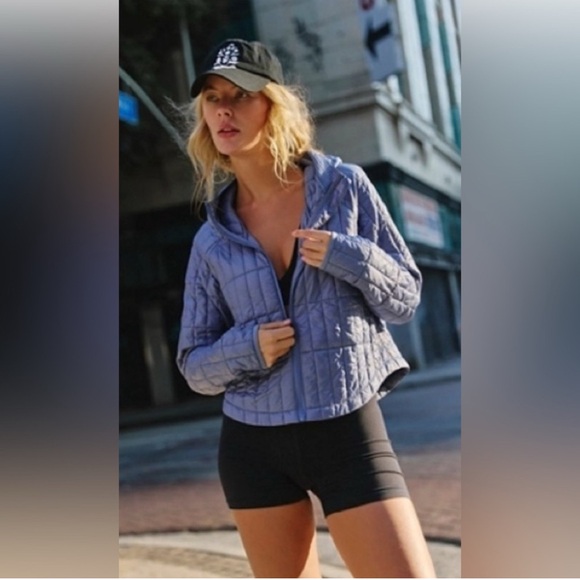 3224. FREE PEOPLE Light As A Feather PackablePuffer in Stone Blue Sz M NWT $198